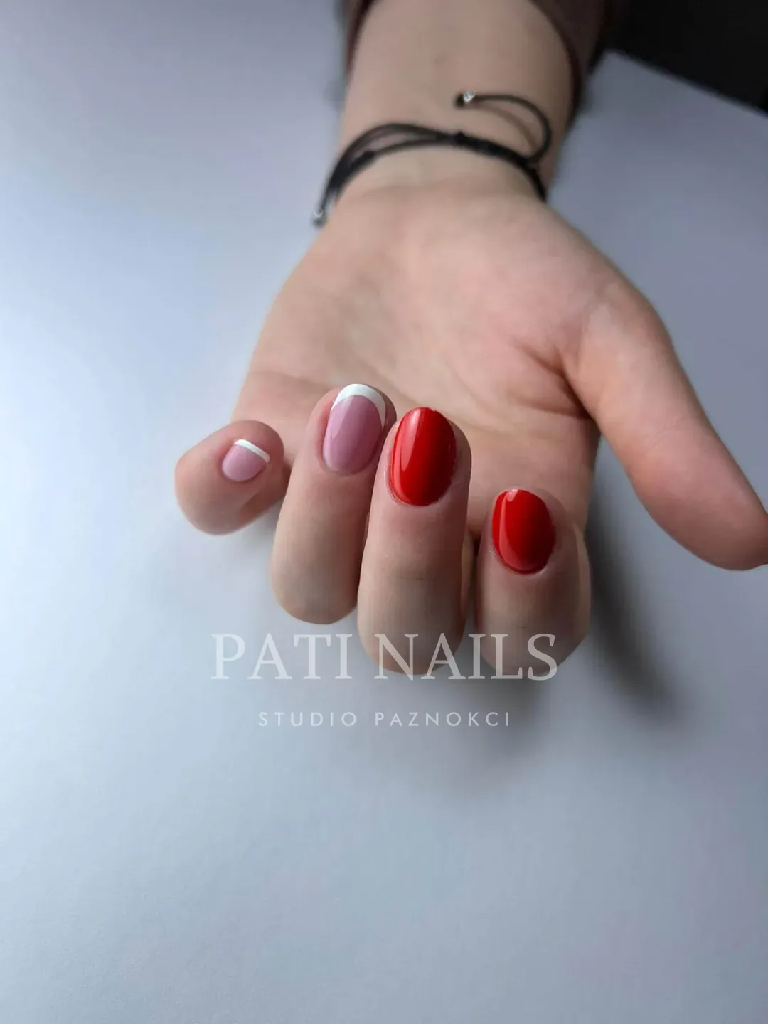 Manicure hybrydowy — realizacja PATI NAILS Studio Paznokci